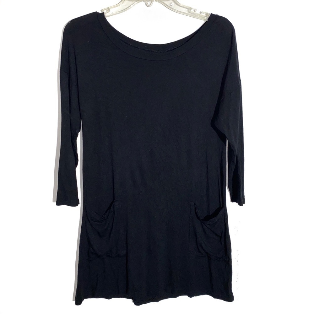 Black Button Top Small